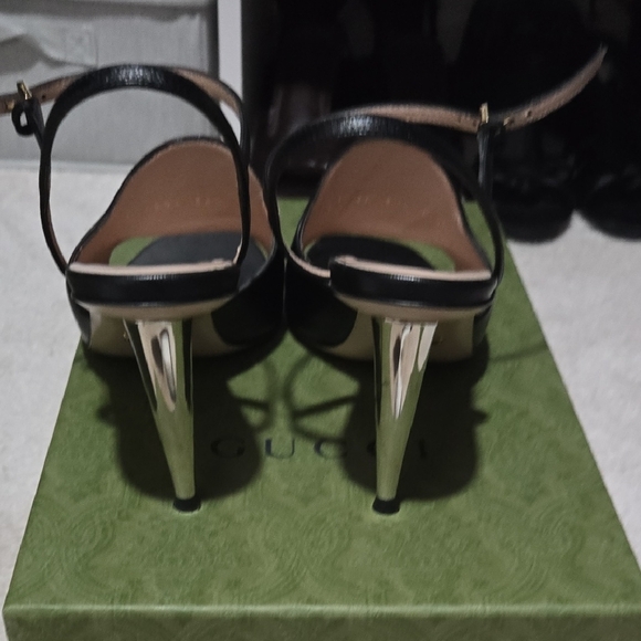 Gucci Interlocking G Heeled Sandals - Picture 3 of 6